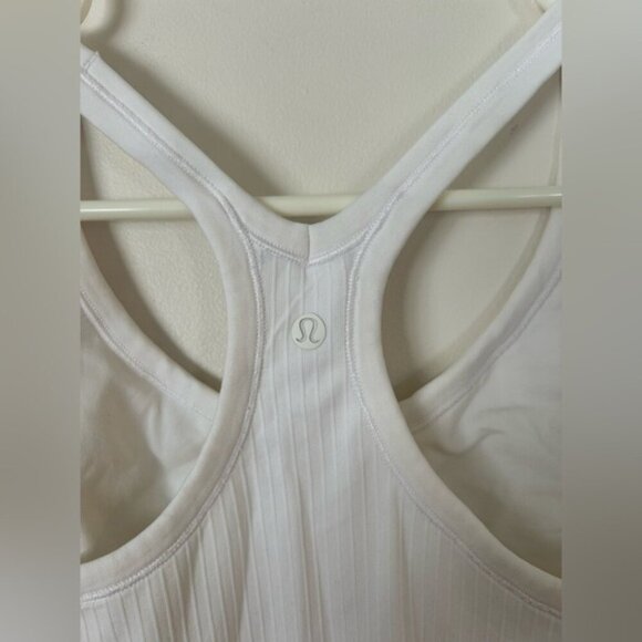 NWOT Lululemon Lululemon Ebb To Street TankHeathered White Size 8 - Picture 9 of 9